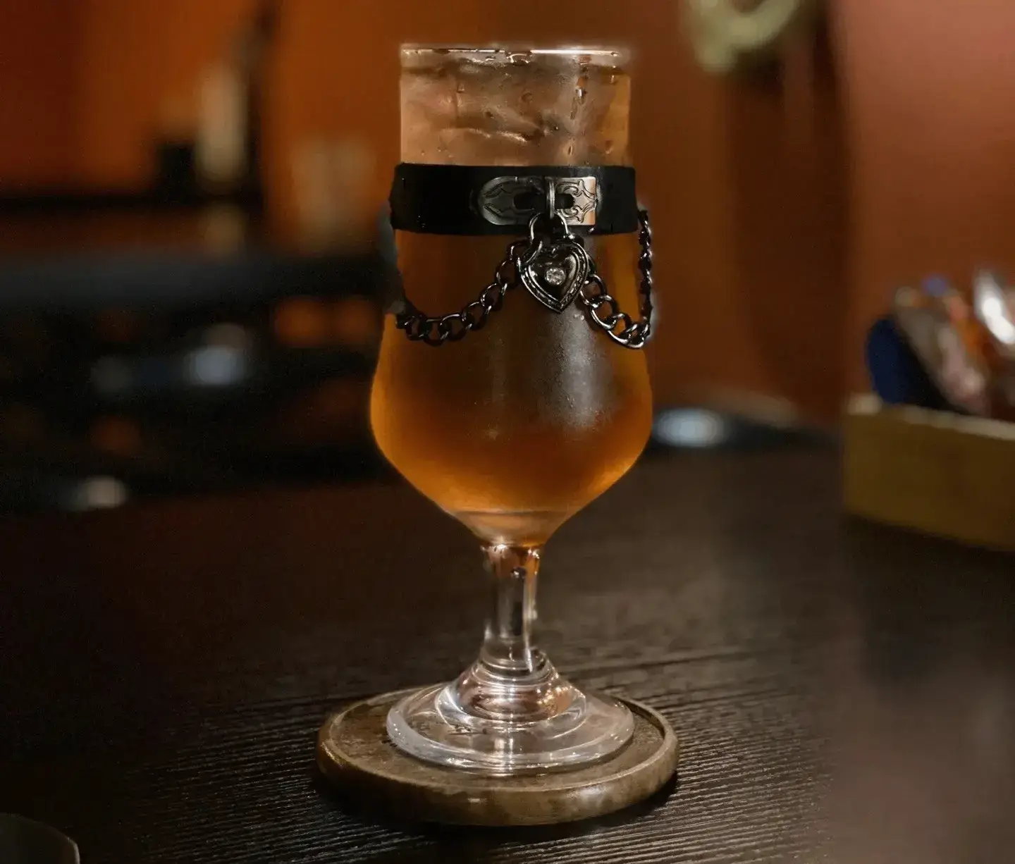 西檬之家-字母圈管教入门：安全、信任与SSC原则全解析